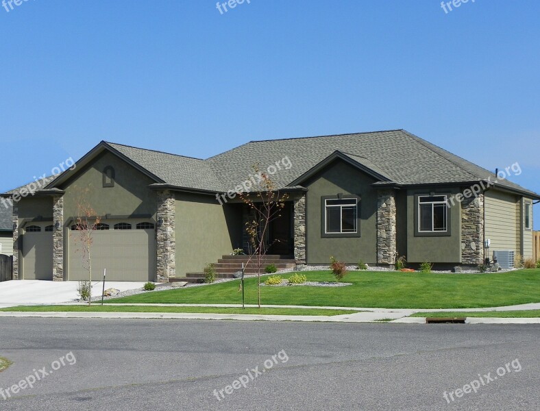 Single Family House Property Modern Suburban Real Estate