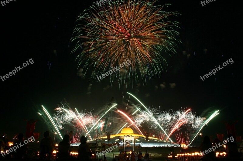 Dhammakaya Pagoda Celebration Fireworks Temple Buddhism