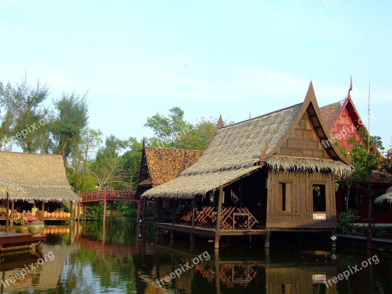 Houses Wooden Thailand Thai River