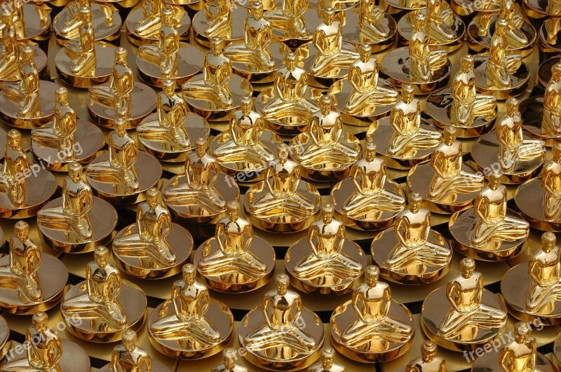 Dhammakaya Pagoda More Than Million Budhas Gold