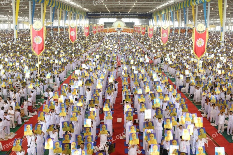 Buddhists Crowd Meditate People Thailand