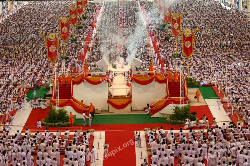 Buddhists Crowd Meditate People Thailand