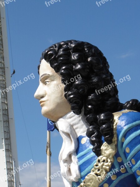 Ship Figurehead Figure Man Person