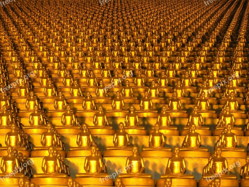 Dhammakaya Pagoda More Than Million Budhas Gold