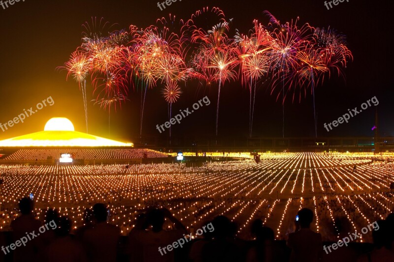 Dhammakaya Pagoda More Than Million Budhas Gold