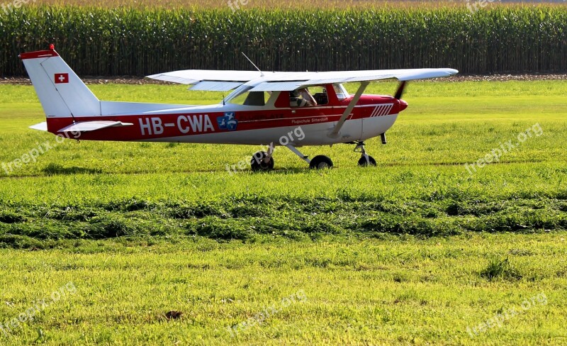 Cessna Air Traffic Flight School Learn To Fly Exercise