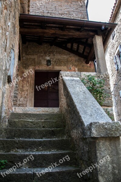 Croatia Istria Borgo Glimpse Door