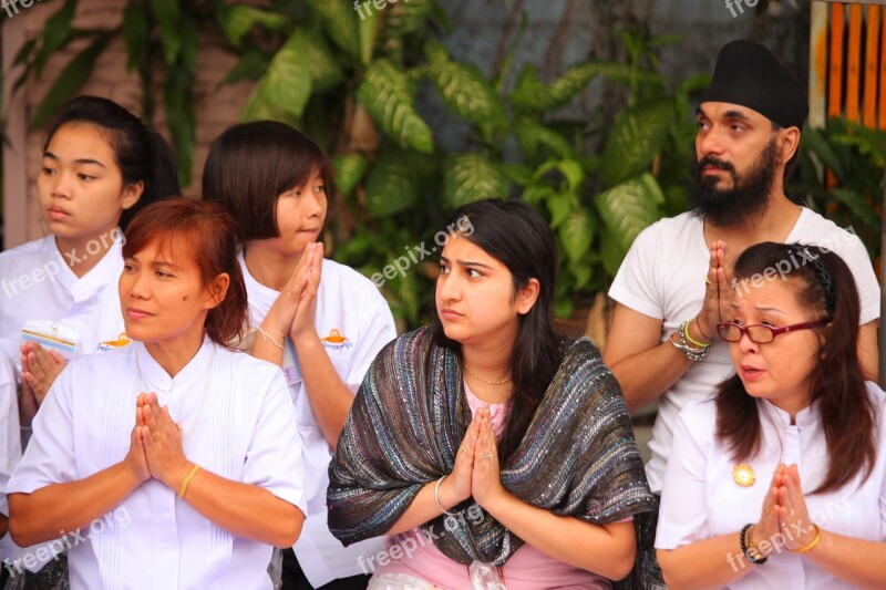 Buddhists Praying Tradition Ceremony People