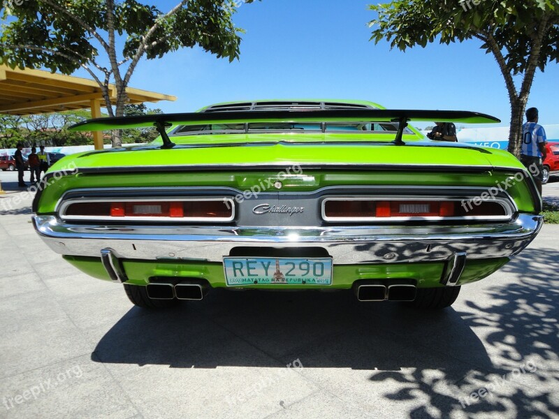 Muscle Car Challenger Vintage Green Retro