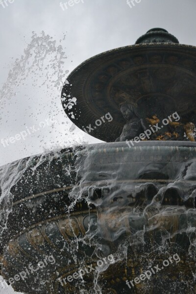 Fountain Paris Concord Water Art