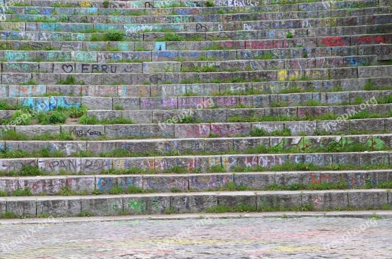 Stairs Gradually Font Graffiti Colorful