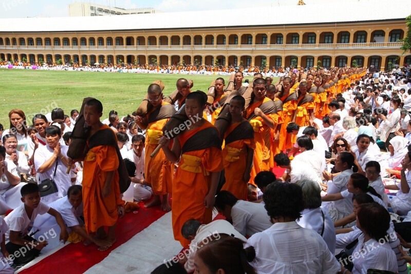 Buddhists Monks Monks Meditate Traditions Volunteer