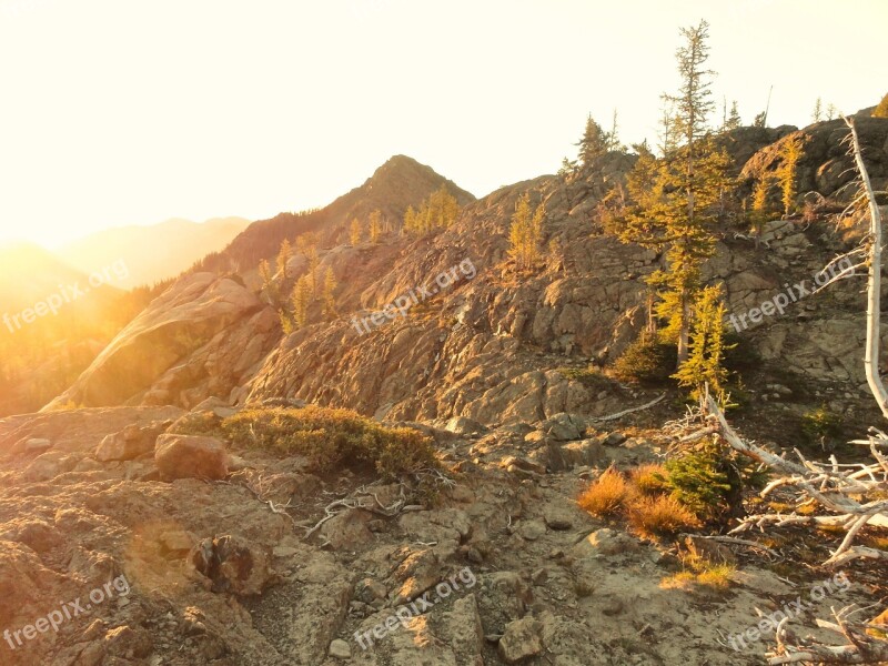 Ingalls Pass Sunrise Washington Epic Rocks