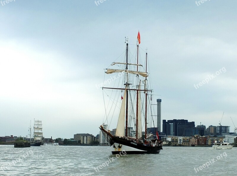 River Thames Ship Sail Masts