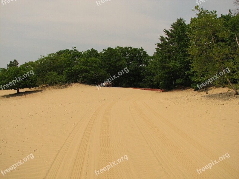 Desert Freeport Tire Tracks Landmark Maine