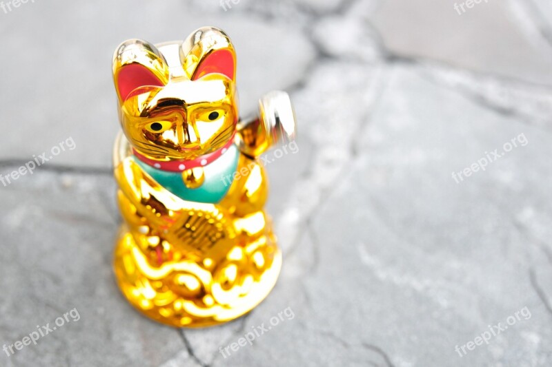 Maneki Neko Waving Cat Manekineko Wave Lucky Charm