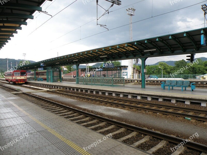 Station Track Platform Free Photos