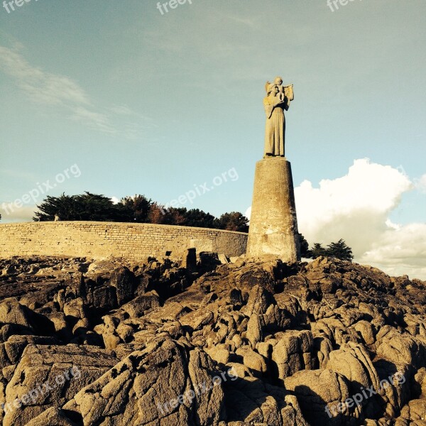 Statue Viergeetl' Child Landscape Free Photos