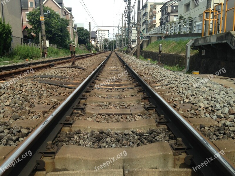 Track Low Angle Toyoko Free Photos