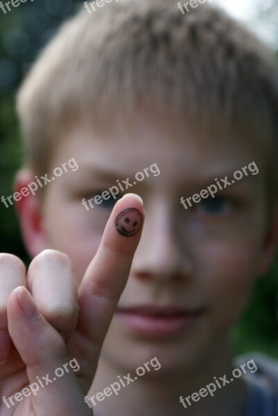 Child Finger Smiley Positive Success