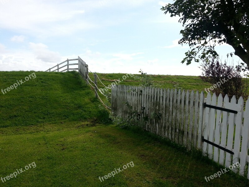 Fence Meadow Idyll Terp Hallig Hooge