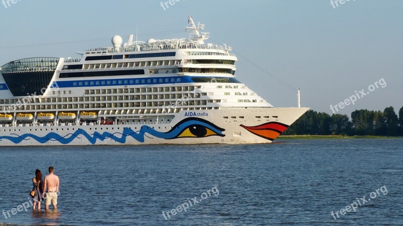 Cruise Ship Elbe Passenger Ship Travel Melancholy