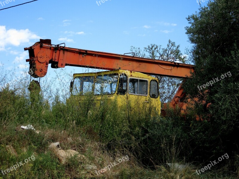 Shut Down Old Crane Abandoned Site