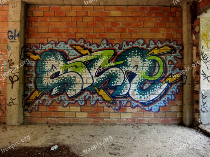 Graffiti Wall Brick Free Photos