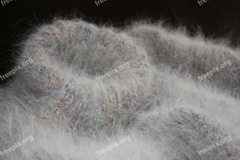 Angora Wool Knit Fluffy Cat's Cradle