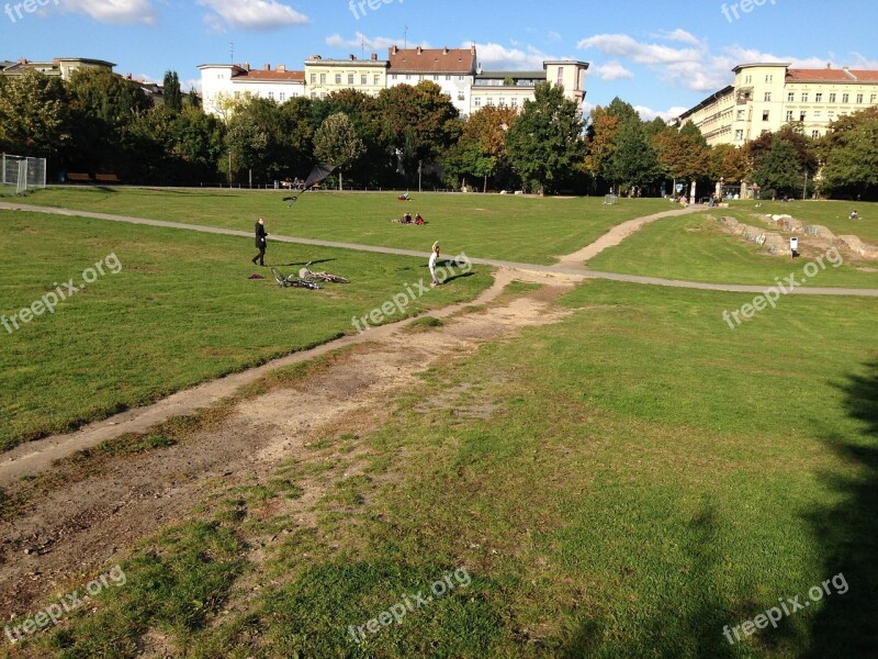 Görlitzer Park Berlin Trail Park Free Photos