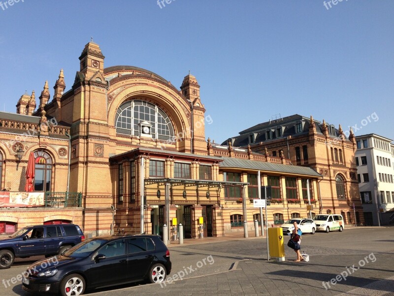 Schwerin Railway Station Mecklenburg Western Pomerania State Capital Free Photos