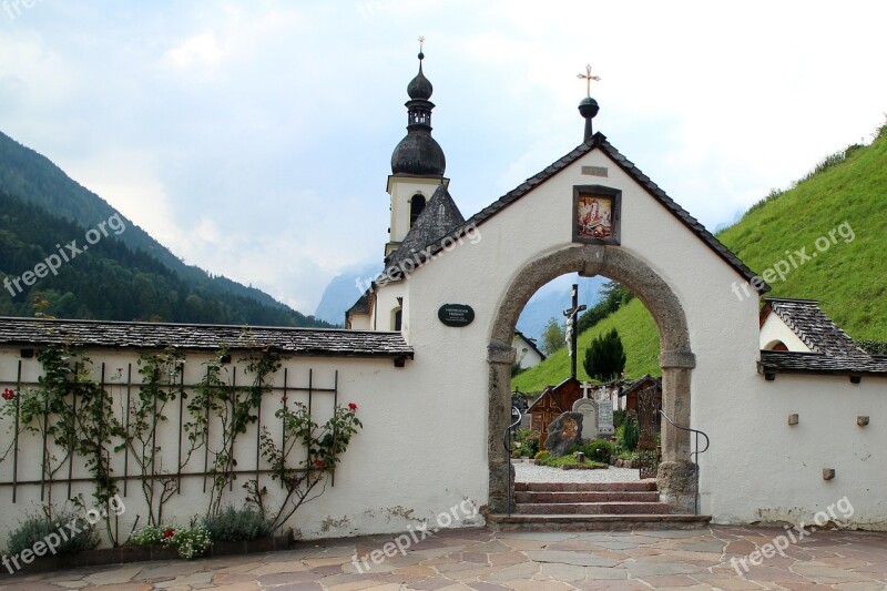 Input Cemetery Gate Round Arch Wall