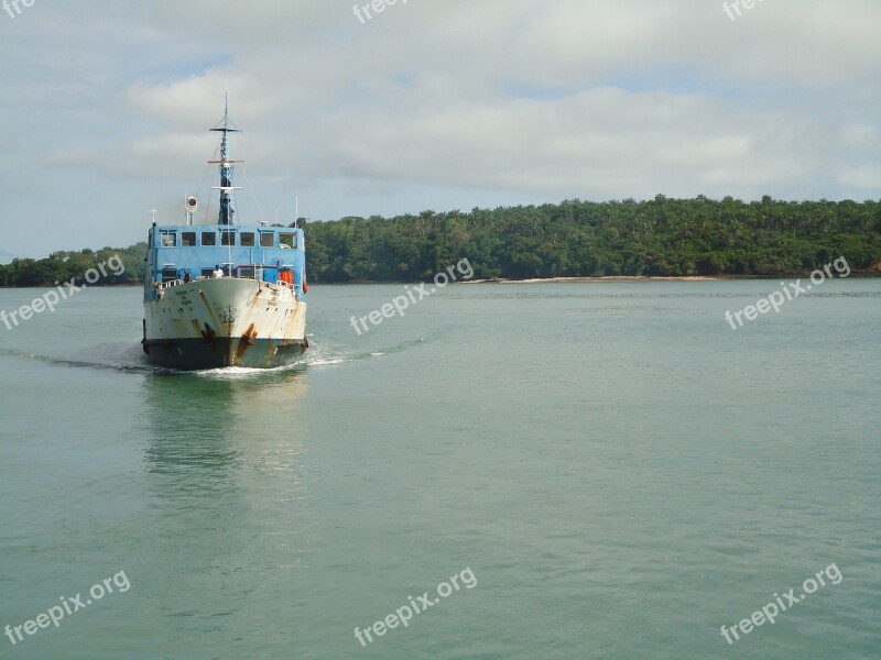 Boat Island Mar Costa Ocean