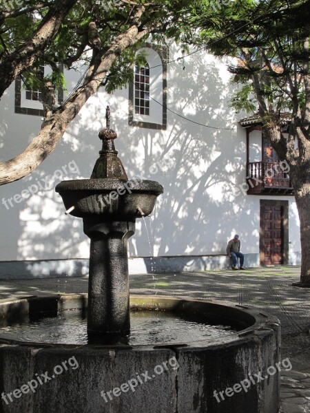 Fountain Kirchplatz La Palma Light And Shadow Free Photos