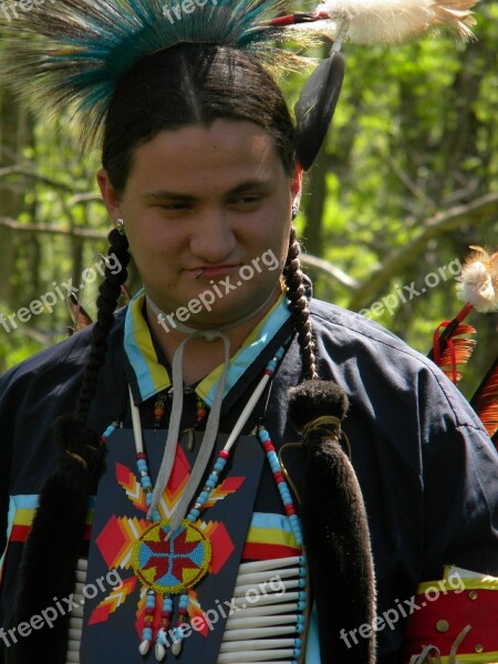 Native American Tribal Dance Powwow Culture