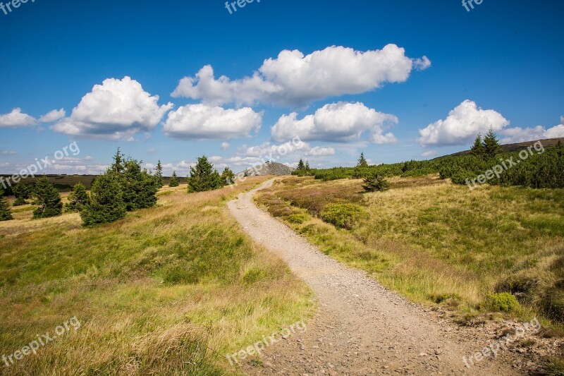 Snow Koppe Mountains Away Landscape Nature