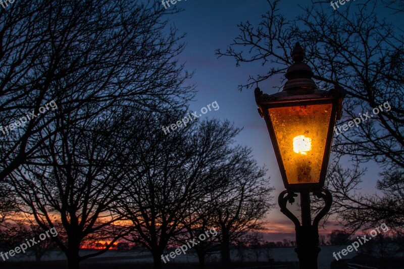 Lamp Moody Wonderland Antique Lantern