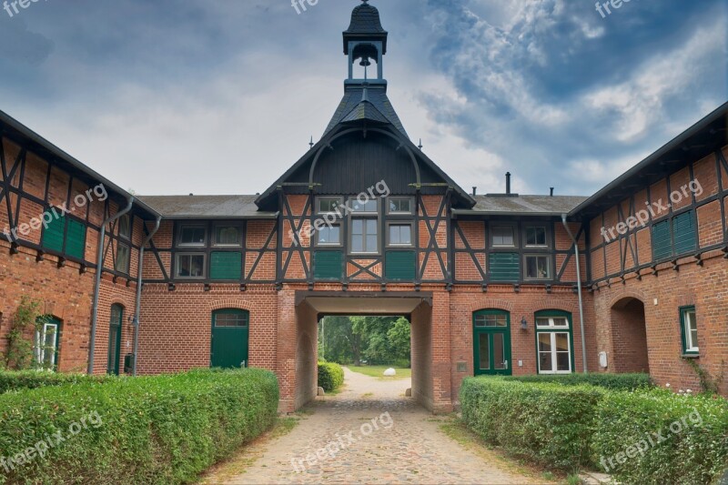 Hof Reiterhof Gateway Hedge Schleswig-holstein