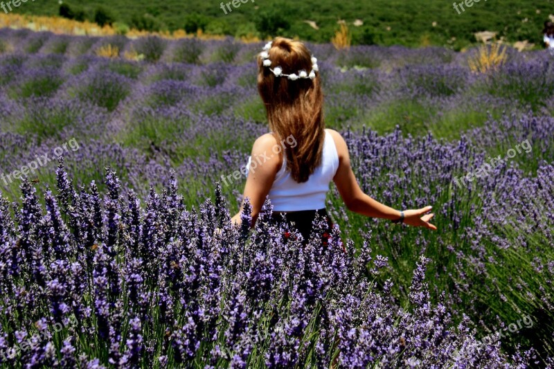 Lavender Young Girl Happy East Spring Turkey