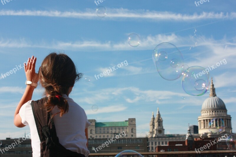 Soap Bubbles London Little Girl Game Sky