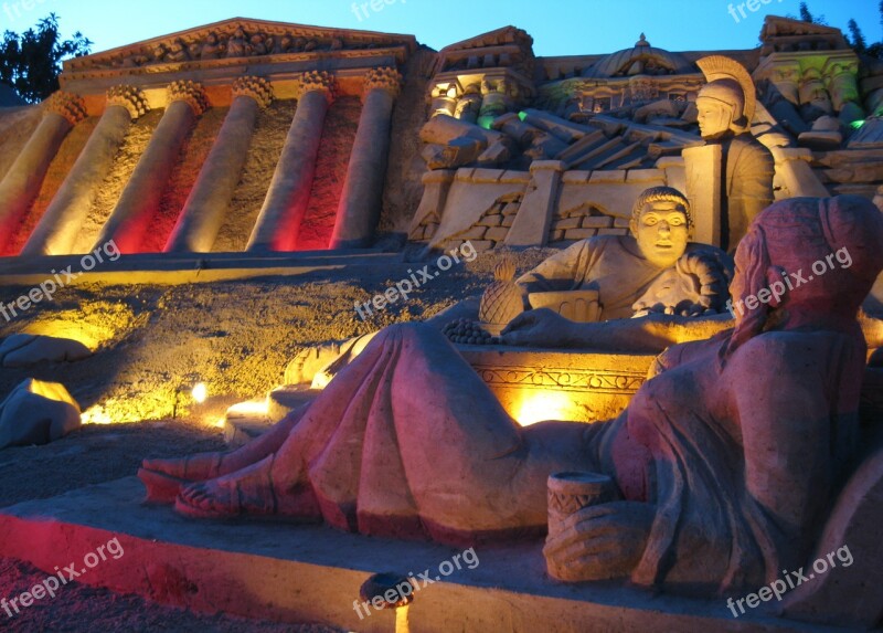 Sand Sculpture Fiesa Sandburg Portugal Sand