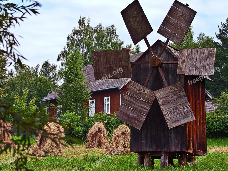 Windmill Harvest Corn House Wooden