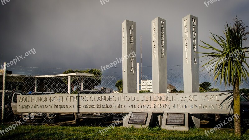 Memorial Mar Del Plata Argentina Missing Military Junta