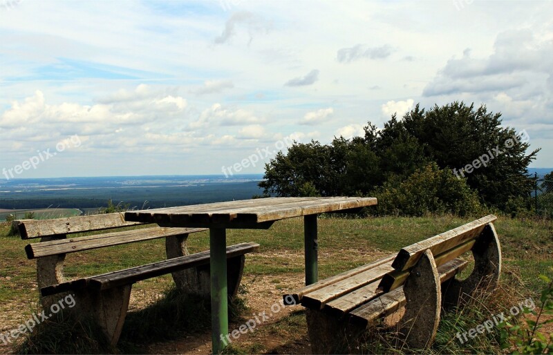 Tranquility Base View Panorama Seat Break