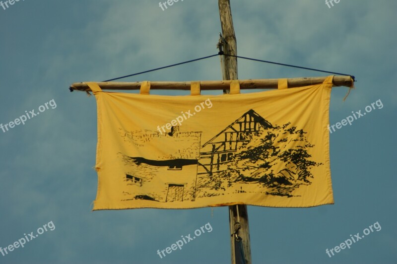 Path Finder Flag Sky Flagpoles Hoisted