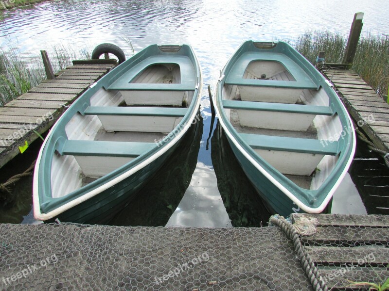 Boats Lake Water Boating Leisure