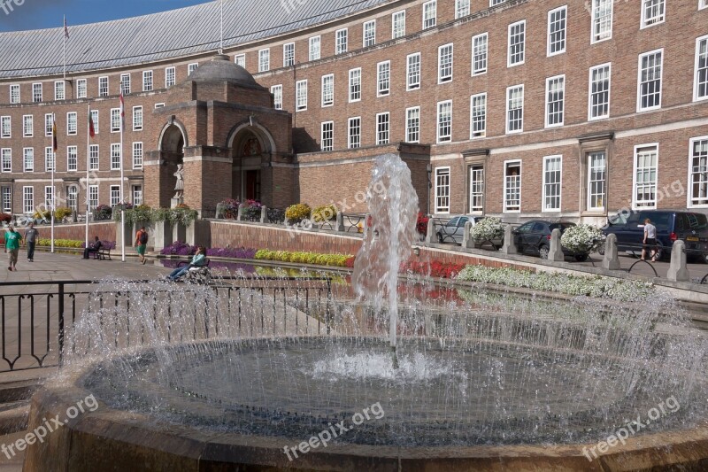 Town Hall Bristol Fountain Building Architecture