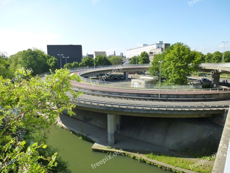 Maastricht Noorderbrug Driveway Exit Bridge