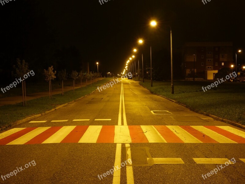 Night Street Way Seat Belts Transition