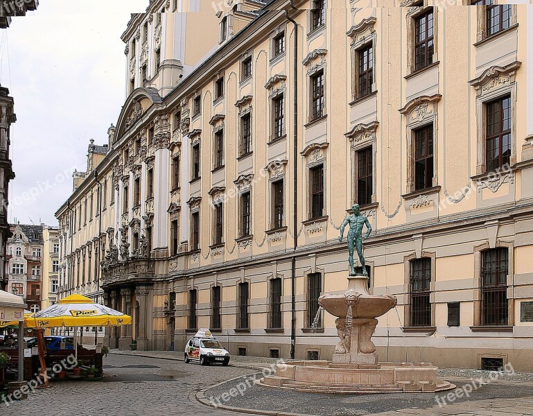 Monument Fountain Fencer Wrocław University Of Wroclaw